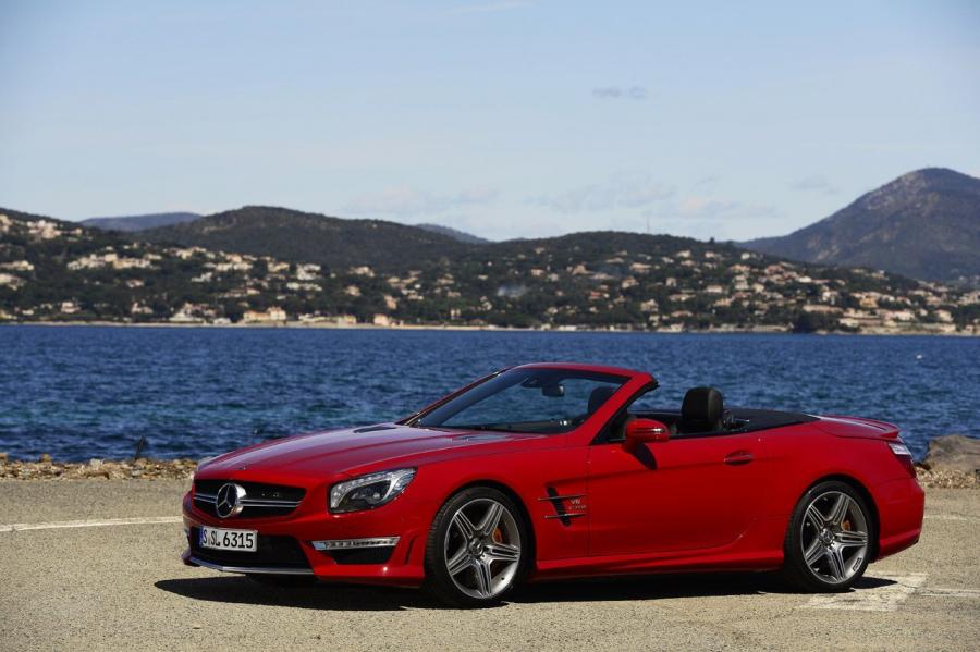  Mercedes-Benz SL63 AMG 2013 года  (фото 29 из 84)
